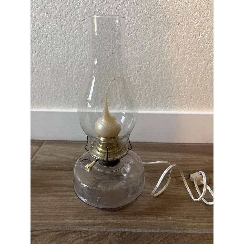 Vintage Glass Oil Lamp Converted To Electric 6